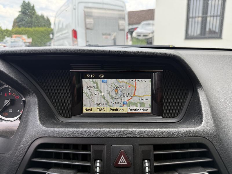 Mercedes-Benz Třídy E E 350  - fotka 16 z 20