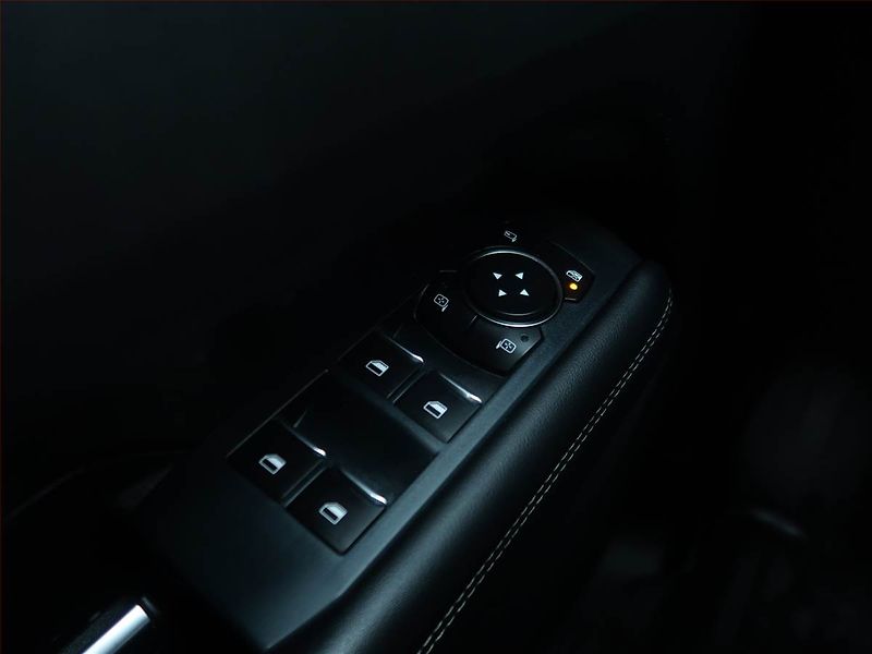 Volkswagen Amarok (2024) V6 3.0 TDI - fotka 18 z 26