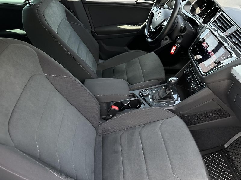 Volkswagen Tiguan 2.0 TSI DSG 4Motion - fotka 10 z 30
