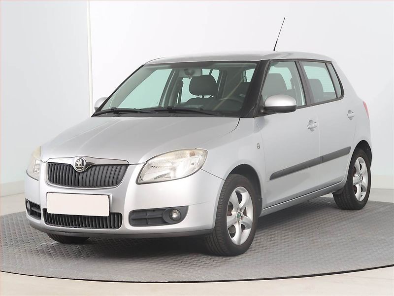 Škoda Fabia (2008) 1.2 12V, zamluveno - fotka 2 z 14
