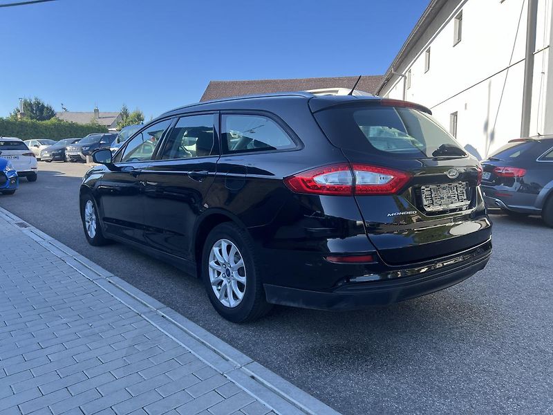 Ford Mondeo 1.5 Ti-VCT 118 kW - fotka 4 z 20