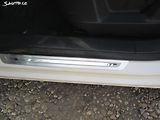 Volkswagen Tiguan 1,4TSI-90KW- NOVÉ ROZVODY - náhled 16