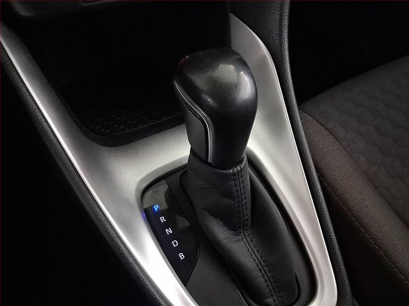 Toyota Yaris (2021) 1.5 Hybrid, Automat, ČR,1.maj - fotka 13 z 16