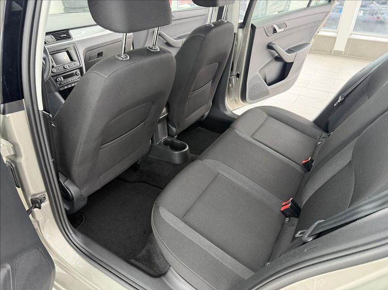 Škoda Rapid 1,2 TSI NAVI,Climatronic - fotka 26 z 28