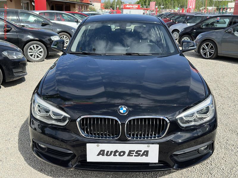 BMW Řada 1 (2016) 1.5 i 116i, ČR, Advantage - fotka 2 z 20