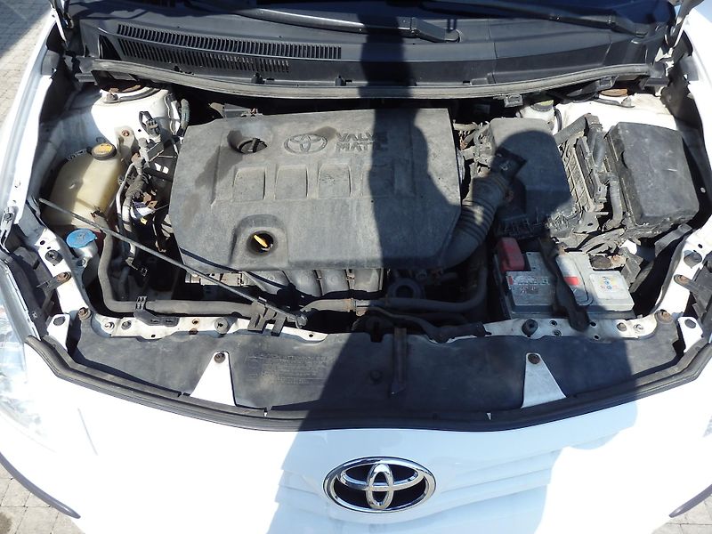 Toyota Auris 1.6 VALVE MATIC ZÁLOHOVÁNO - fotka 14 z 15