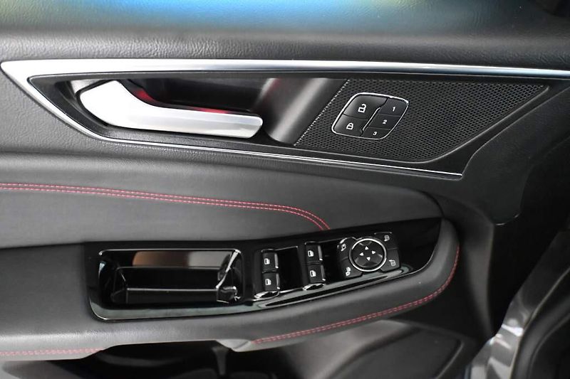 Ford S-MAX (2022) 2.0 ST-LINE 140 KW LED SONY AC - fotka 15 z 39