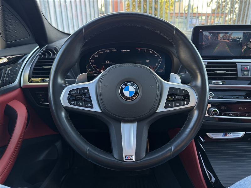 BMW X4 M40i - fotka 13 z 36