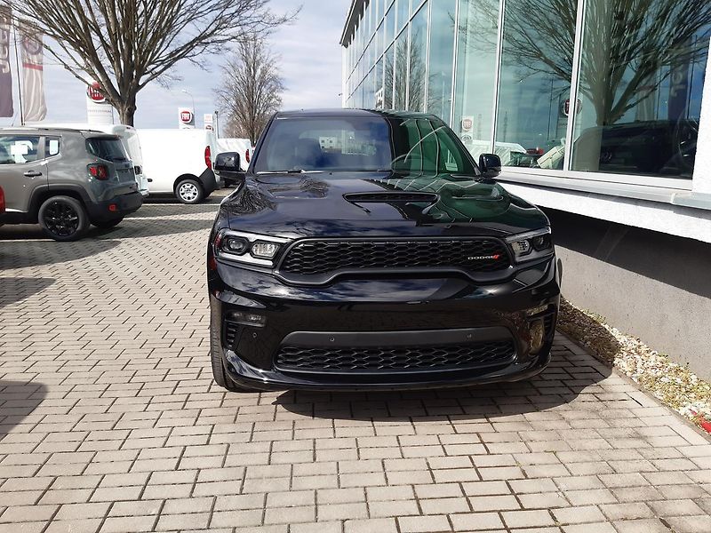 Dodge Durango (2026) 5,7 V8 HEMI  R/T 4x4 - fotka 3 z 48