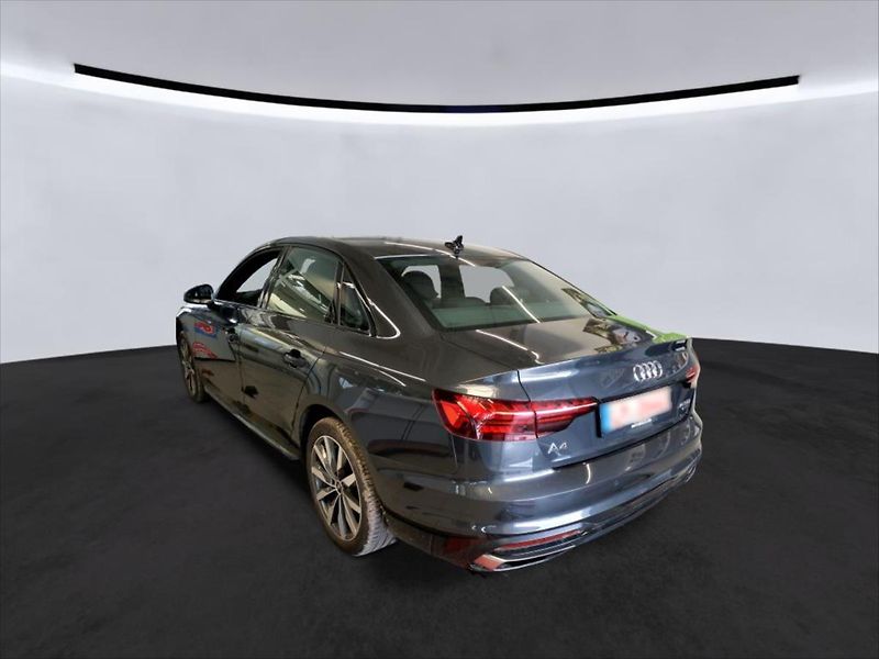 Audi A4 2,0 TDI QUATTRO KEYLESS KAMERA - fotka 3 z 10