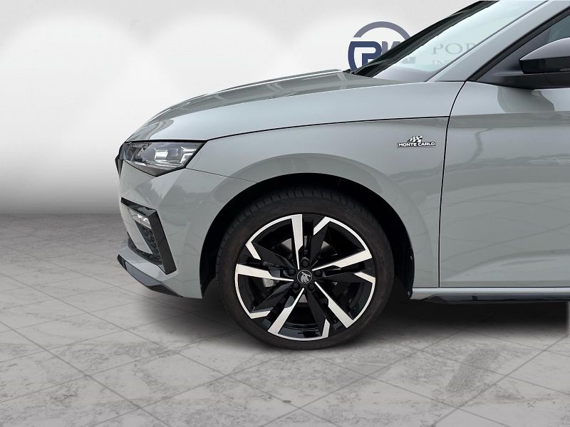 Škoda Scala 1,0 TSI 85 kW MONTE CARLO DSG - fotka 10 z 30