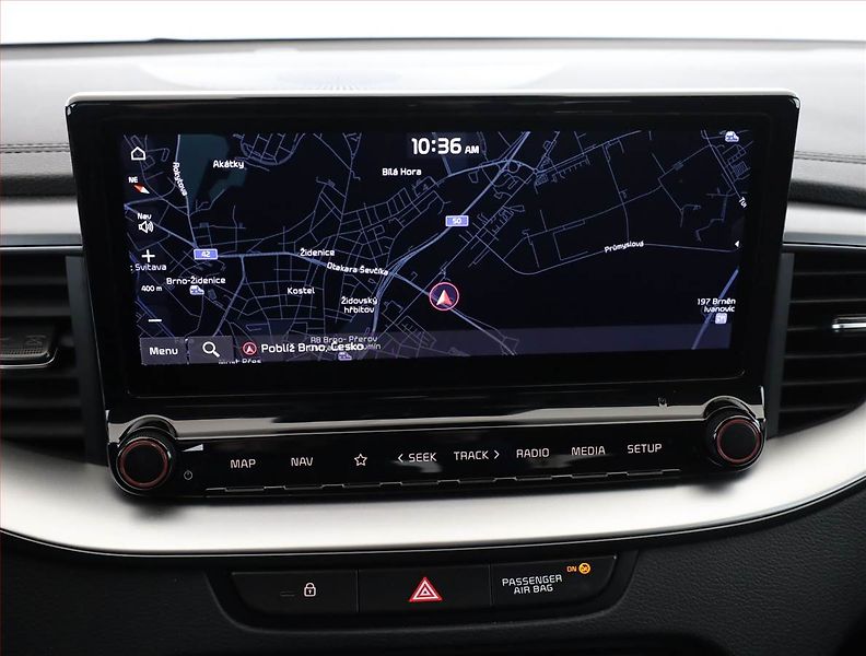 Kia Ceed (2024) 1.5 T-GDI - fotka 14 z 19