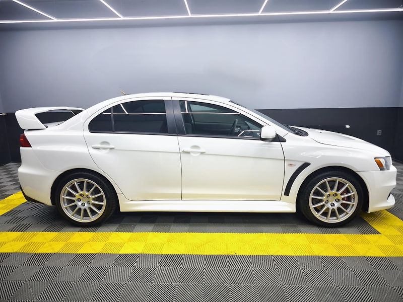 Mitsubishi Lancer (2011) EVO X - fotka 3 z 34