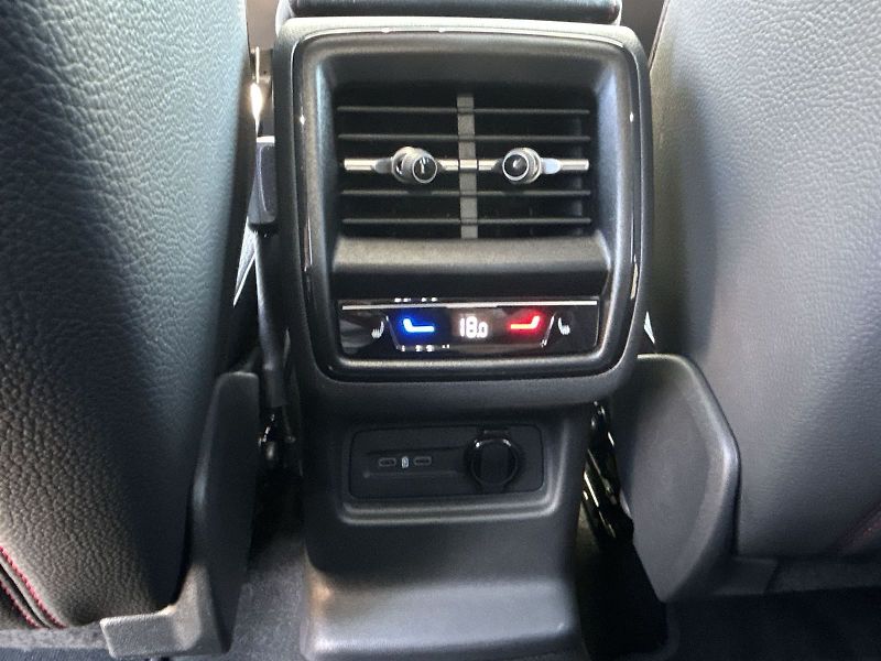 Škoda Kodiaq (2025) 2.0 TSI 4x4 DSG RS - fotka 26 z 30