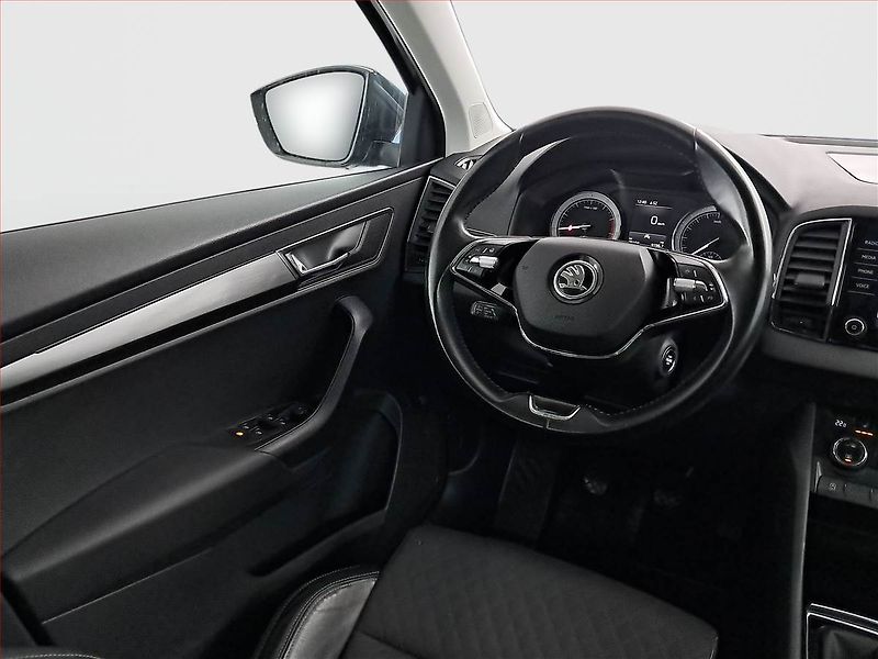 Škoda Karoq (2022) Style 1.5 TSI - fotka 7 z 19