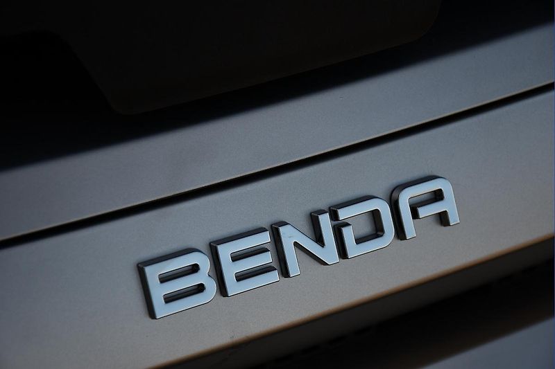 Benda REDSTONE 550 R2 MD (2026) MIDDLE T3b - fotka 9 z 19