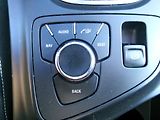 Opel Insignia (2010) 2.0 CDTi - ZADÁNO - náhled 23