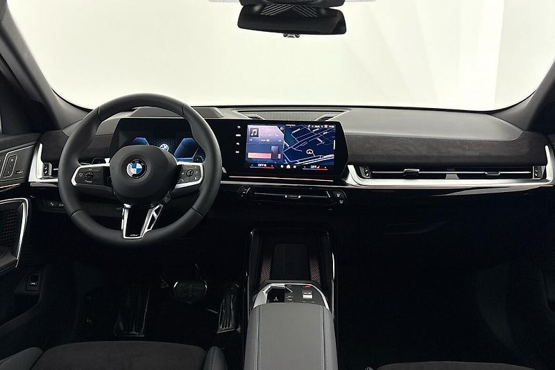 BMW X2 xDrive20d - fotka 11 z 20