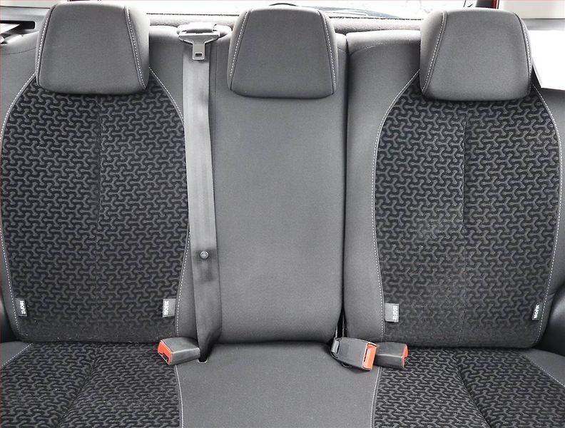 Citroën C3 (2011) 1.4 i, Serv.kniha, Tempomat - fotka 10 z 14