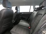 Volkswagen Golf - náhled 19