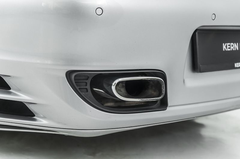 Porsche 911 911 Turbo Coupé*Bose - fotka 28 z 51
