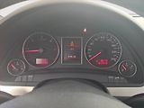 Audi A4 (2007) 2.7 TDI, nová STK - náhled 11