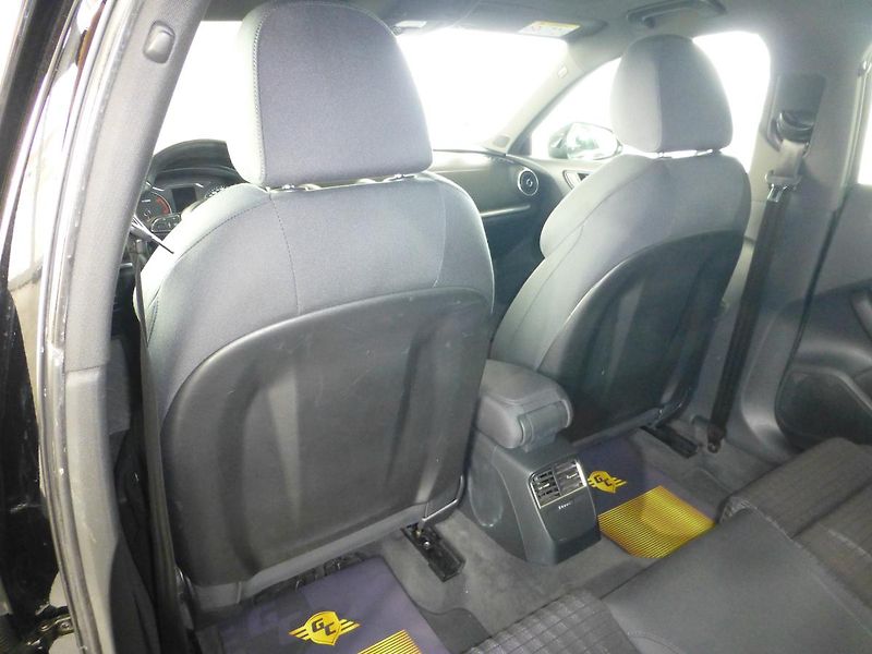 Audi A3 (2013) 2,0TDI-110KW*NAVI*XENON*KAMERA - fotka 17 z 29