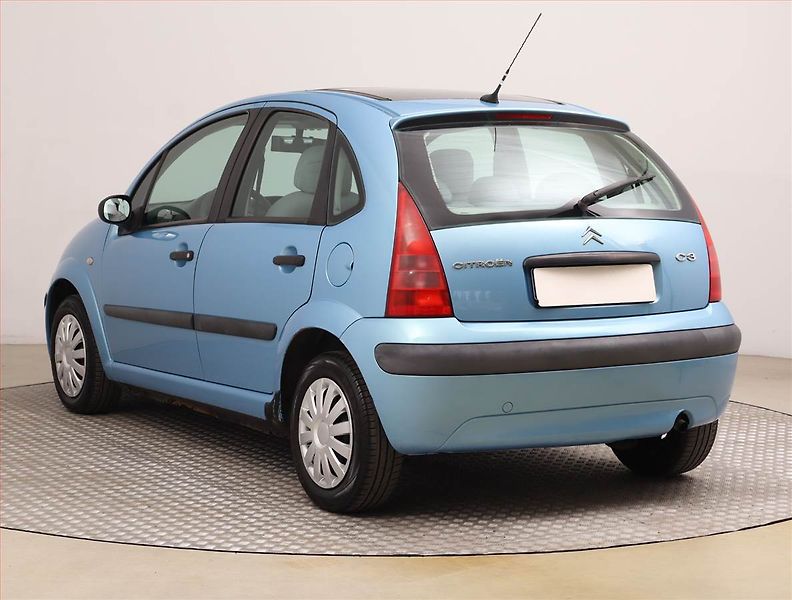 Citroën C3 (2004) 1.1 i, po STK, v provozu - fotka 4 z 14