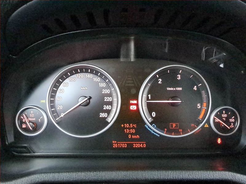 BMW X3 (2011) xDrive20d, 4X4, Automat, Navi - fotka 11 z 19