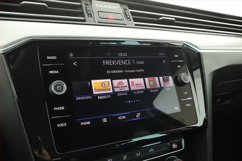 Volkswagen Passat (2019) Comfortline 1.6 TDI, Automat - fotka 9 z 15
