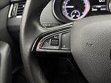 Škoda Octavia 2,0 LED STYLE NAVI KEYLESS CZ - náhled 10