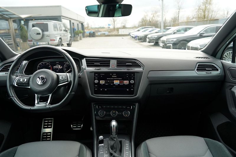 Volkswagen Tiguan 2.0 TSI 4Motion/DSG/R-line/ČR - fotka 28 z 54