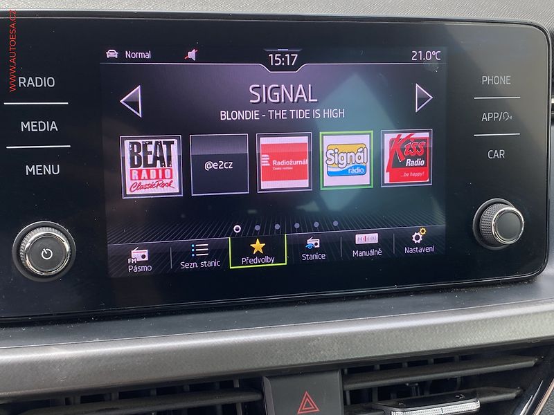 Škoda Scala (2023) 1.0 TSi, ČR, Style, LED - fotka 15 z 16