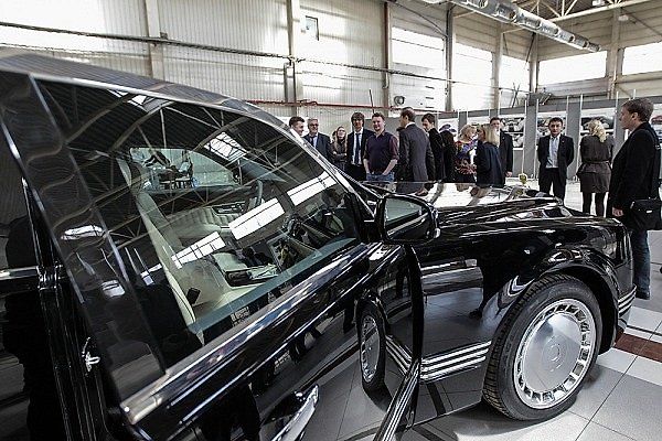 Kreml se pochlubil pokrokem ve vývoji nové limuzíny pro ruského prezidenta Vladimira Putina.
