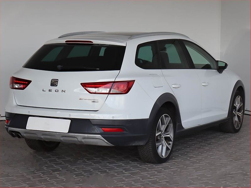 Seat Leon (2014) X-Perience 2.0 TDI, 4X4 - fotka 5 z 24