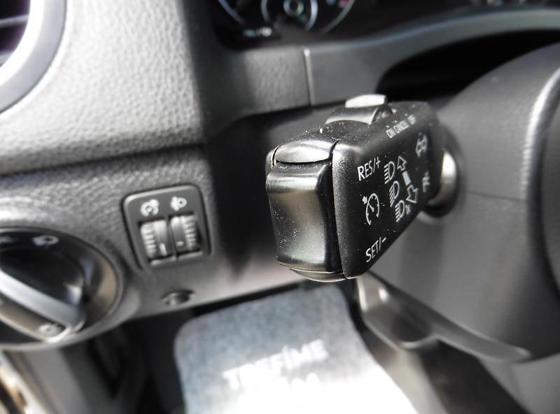 Volkswagen Golf Plus 1.6 TDI Comfortline - fotka 13 z 15