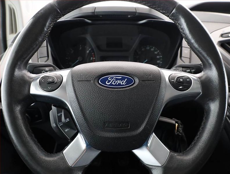 Ford Transit Custom (2015) Trend 2.2 TDCI, Bus, 9Míst - fotka 7 z 16