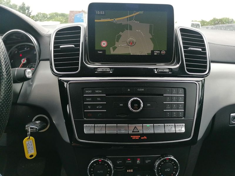 Mercedes-Benz GLE (2017) 350 CDi 4MATIC - fotka 11 z 33
