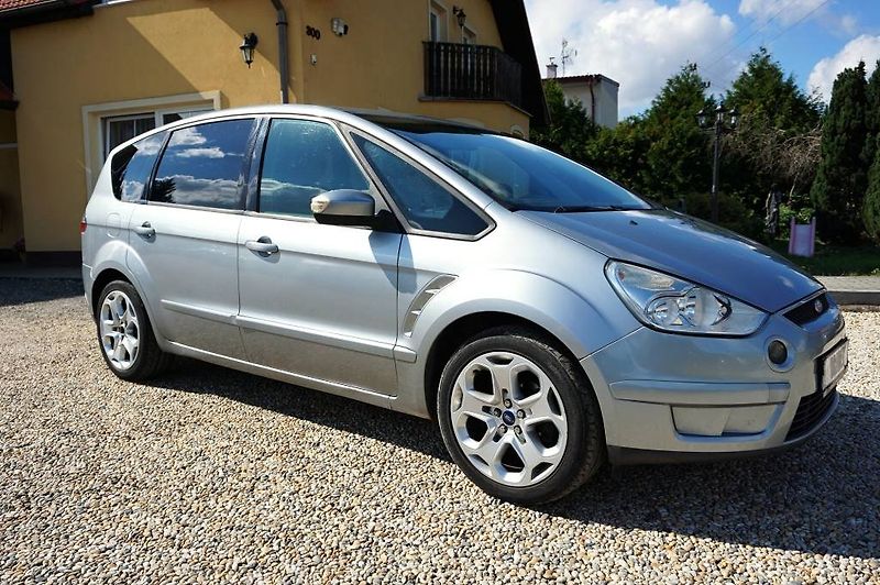 Ford S-MAX (2006) 1,8 TDCI 92 kW - fotka 2 z 26