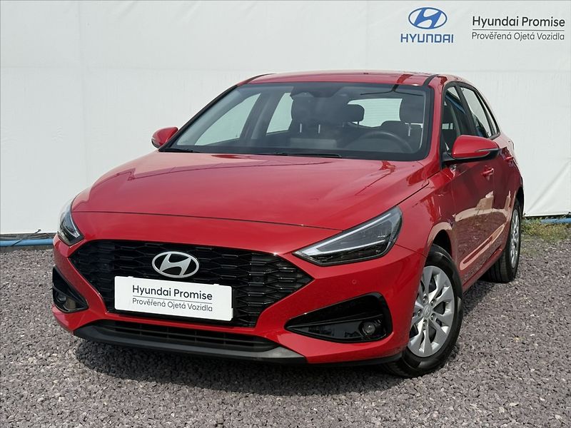 Hyundai i30 1,5 CVVT 71kW Comfort - fotka 1 z 24