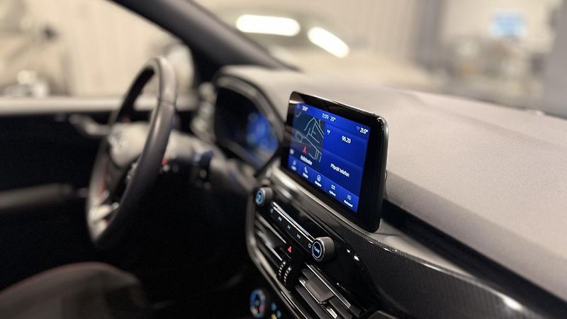 Ford Kuga (2023) 2.0TDCI ST LINE,4X4,AT - fotka 28 z 42
