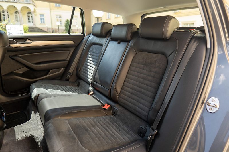 Volkswagen Passat - fotka 13 z 35