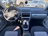 Škoda Octavia (2009) 1,9 TDI 77 KW 2. MAJ SERVISKA - náhled 22