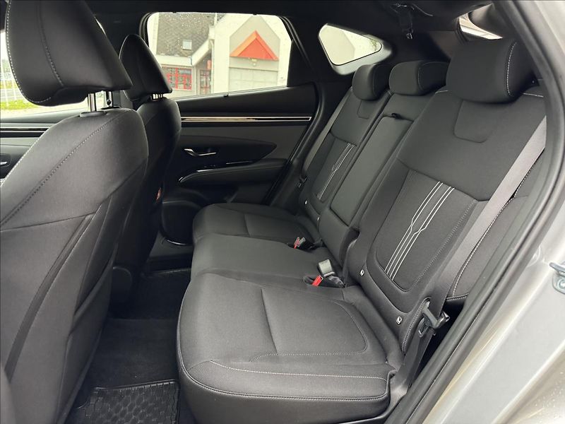 Hyundai Tucson 1,6 T-GDI Freedom Plus - fotka 10 z 19