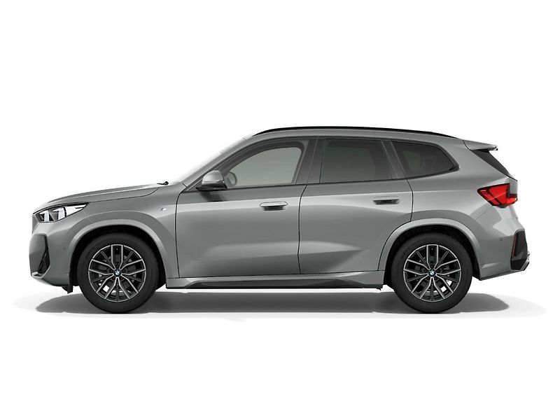 BMW X1 sDrive20i M-sport - fotka 3 z 7
