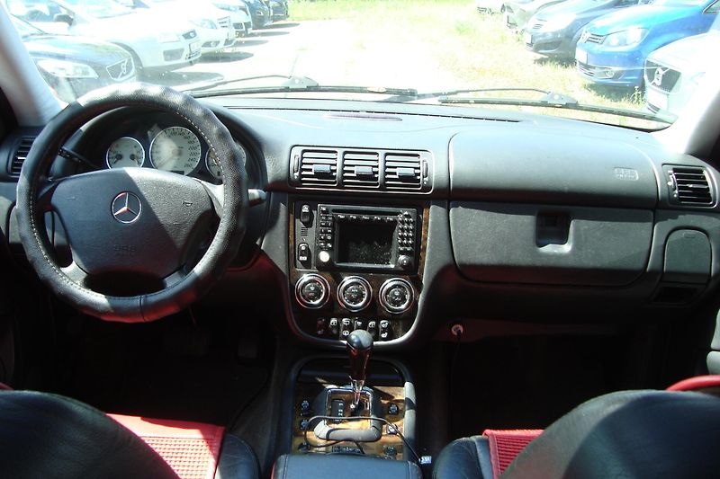 Mercedes-Benz Třídy M (2002) ML 55 AMG, ČR - fotka 30 z 51