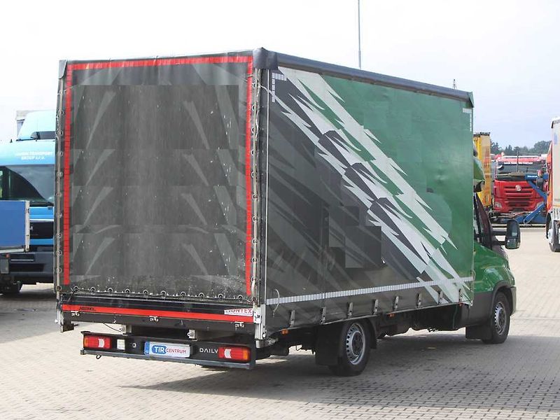 Iveco DAILY 35S18, EURO 6, SPACÍ NÁS - fotka 3 z 19