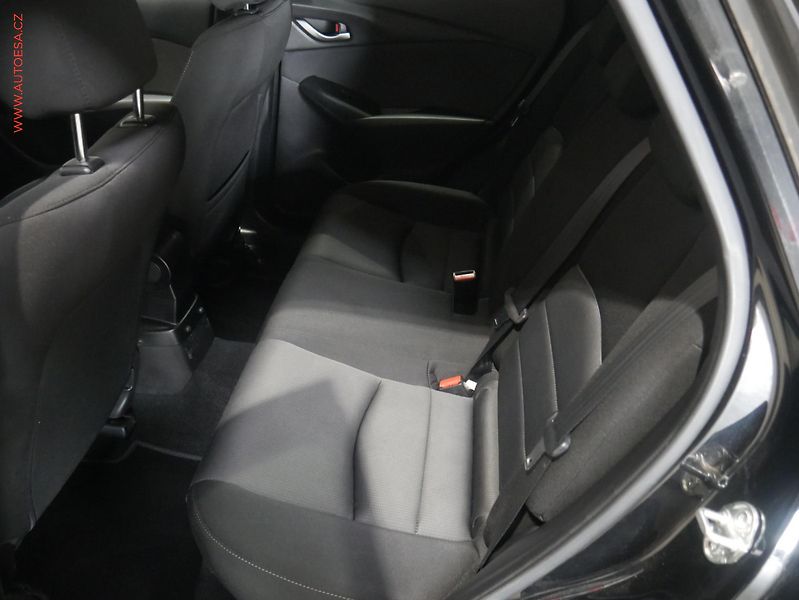 Mazda CX-3 (2016) 1.5D, LED, AC, tempo - fotka 10 z 17
