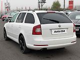 Škoda Octavia (2012) 2.0 TDi, RS, DSG, xenon - náhled 6