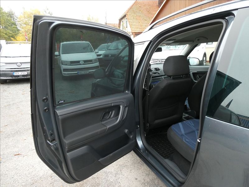 Škoda Roomster 1,2 TSi autom.klima,po servise - fotka 17 z 37